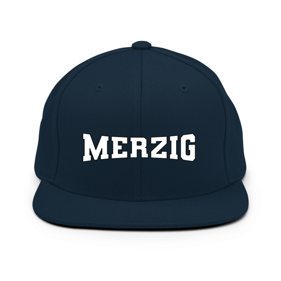 Personalisierbare Merzig Cap – Varsity4 Design – Dunkles Navy für Merzig