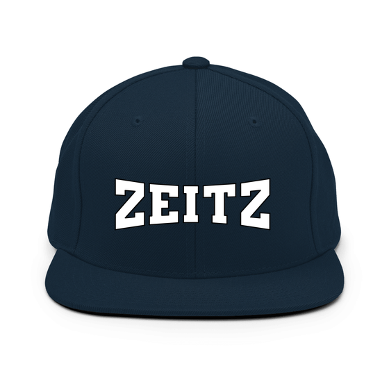 Personalisierbare Zeitz Cap – Varsity4 Design – Dunkles Navy für Zeitz